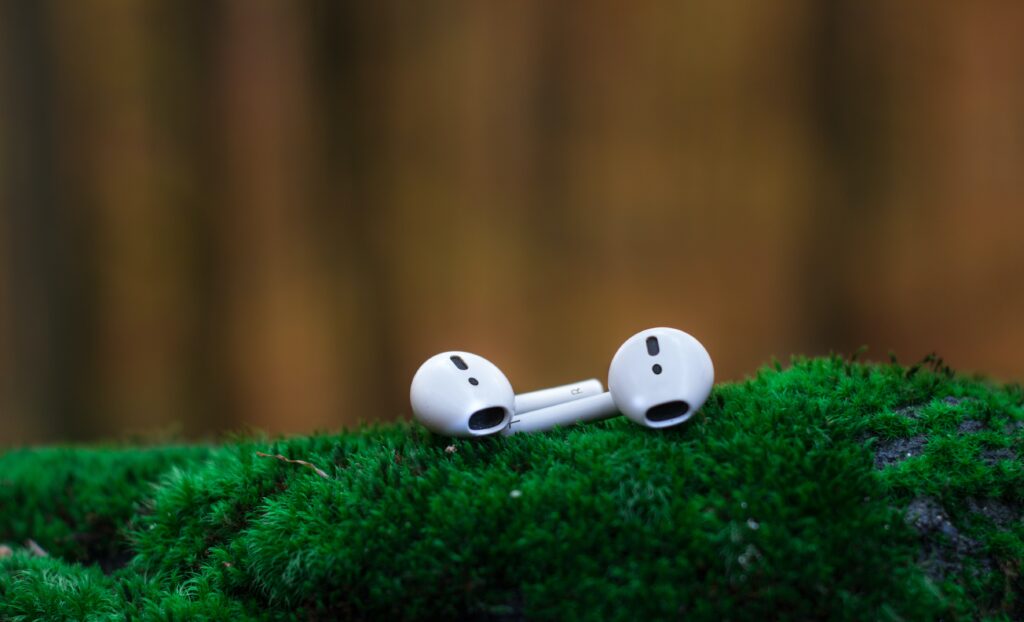 iphone airpods pro environmental friendly
